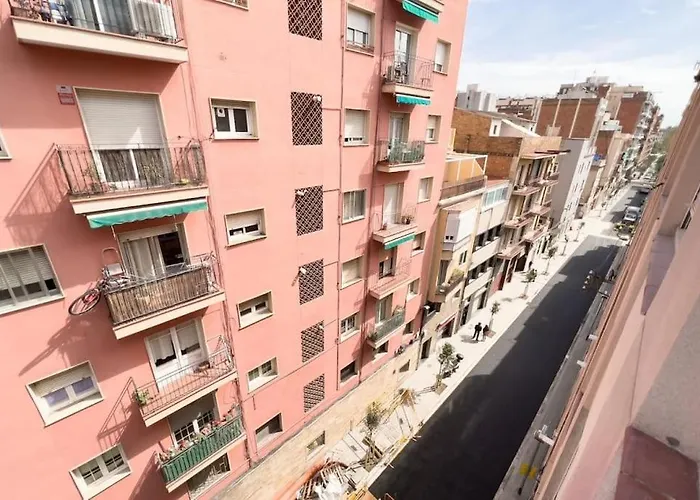 Bebarceloner Sant Andreu - 3 Bedrooms برشلونة