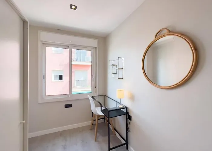Bebarceloner Sant Andreu - 3 Bedrooms برشلونة